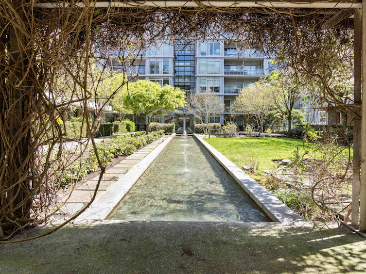 709-77 Walter Hardwick Avenue, Vancouver, BC, V5Y 0C6 - 36
