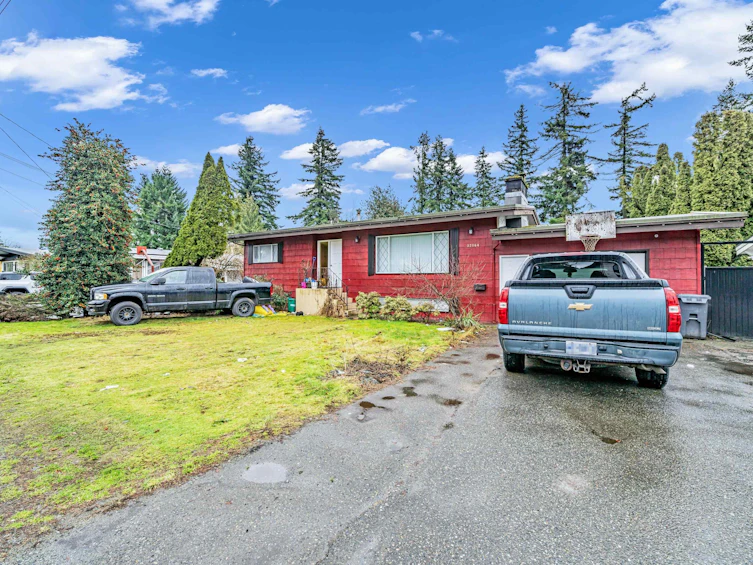 32064 Joyce Avenue, Abbotsford, BC, V2T 1B7 - 32