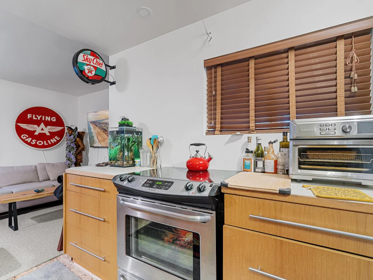 6352 Marine Drive, Burnaby, BC, V3N 2Y3 - 28