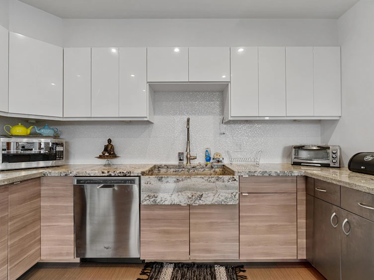 6352 Marine Drive, Burnaby, BC, V3N 2Y3 - 5