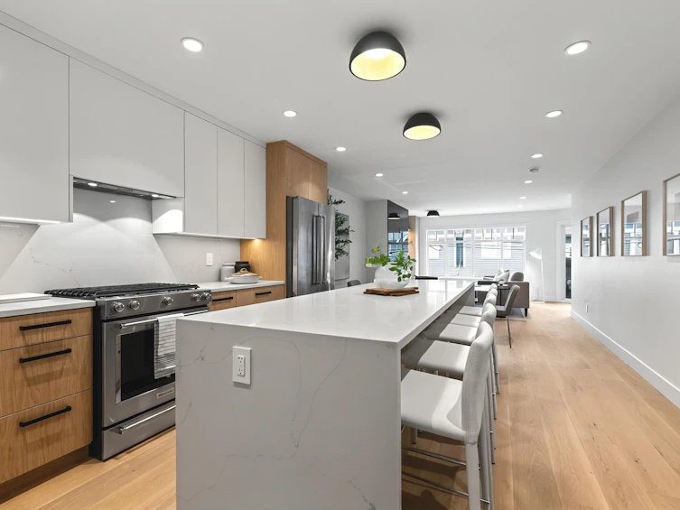 410-288 E 6th Street, North Vancouver, BC, V7L 1P5 - 6