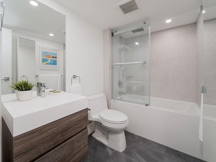 1104-1725 Pendrell Street, Vancouver, BC, V6G 2X7 - 17