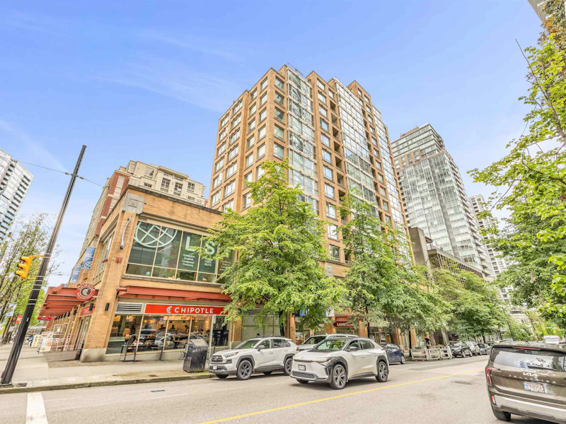401 - 822 Homer Street, Vancouver BC V6B 6M3