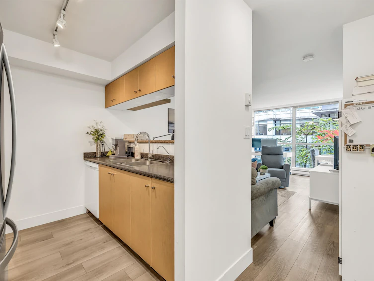 401-822 Homer Street, Vancouver, BC, V6B 6M3 - 7