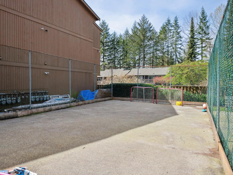 2030 Purcell Way, North Vancouver, BC, V7J 3K3 - 28