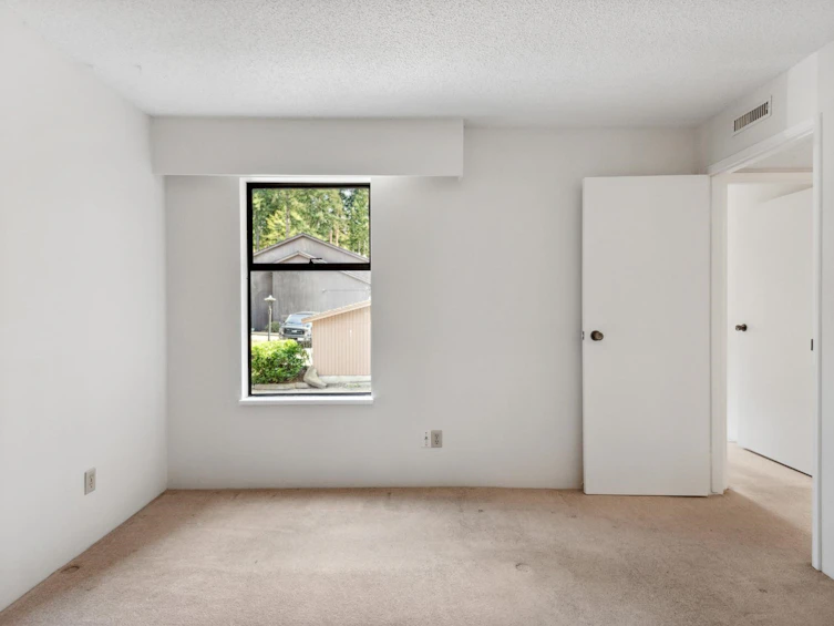 2030 Purcell Way, North Vancouver, BC, V7J 3K3 - 15