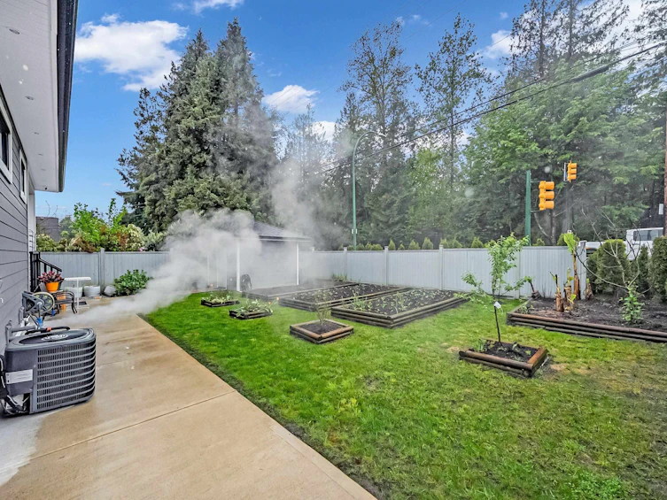 950 Foster Avenue, Coquitlam, BC, V3J 2M2 - 3