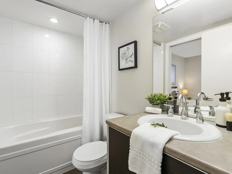 3510-13688 100 Avenue, Surrey, BC, V3T 0G5 - 17