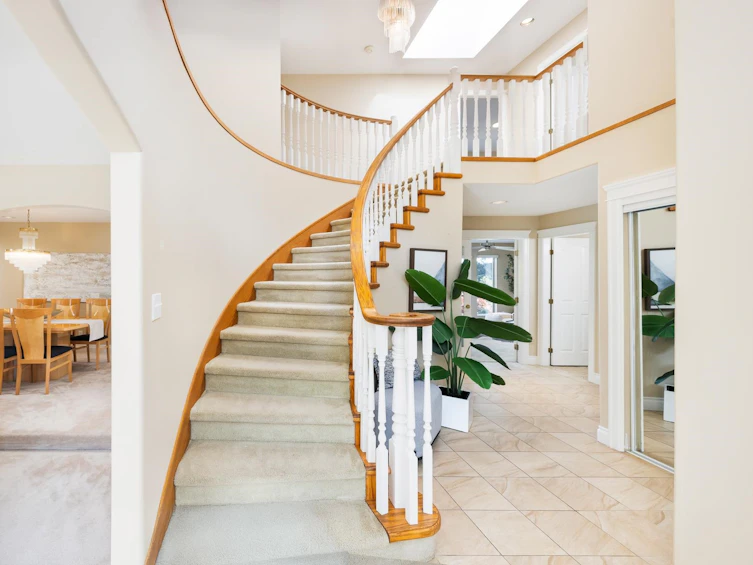 1431 Pinetree Way, Coquitlam, BC, V3E 2T6 - 4