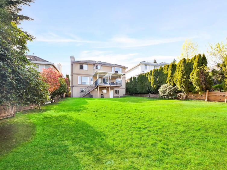 1431 Pinetree Way, Coquitlam, BC, V3E 2T6 - 39