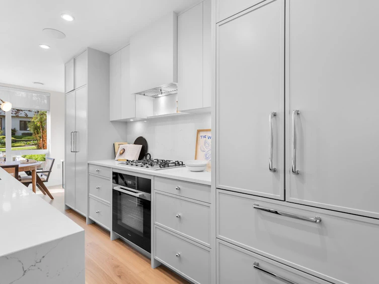 585 W 26th Avenue, Vancouver, BC, V5Z 2E4 - 10