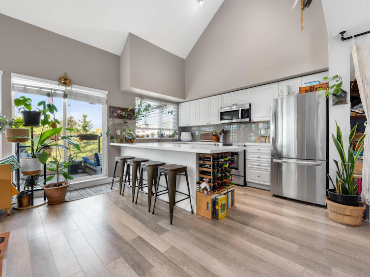 324-5800 Andrews Road, Richmond, BC, V7E 6M2 - 8