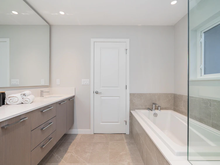 143-1330 Wellon Street, Coquitlam, BC, V3E 0V2 - 17