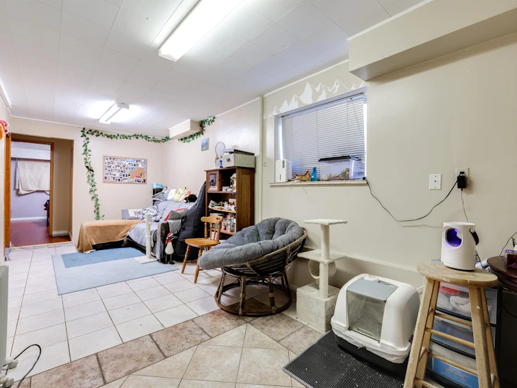 5888 Ormidale Street, Vancouver, BC, V5R 4R3 - 24