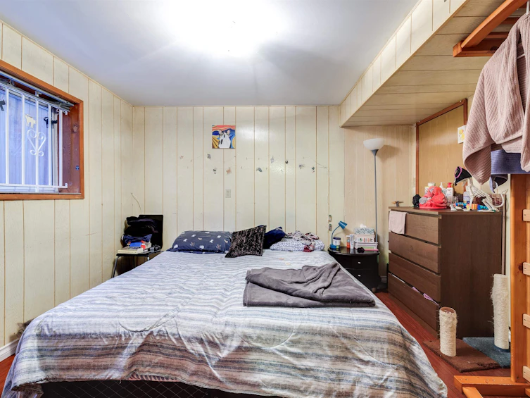 5888 Ormidale Street, Vancouver, BC, V5R 4R3 - 20