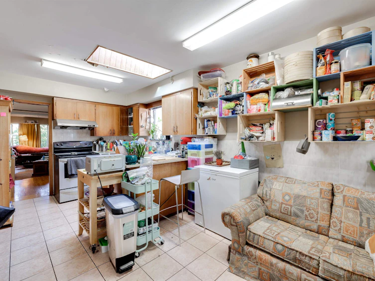 5888 Ormidale Street, Vancouver, BC, V5R 4R3 - 6