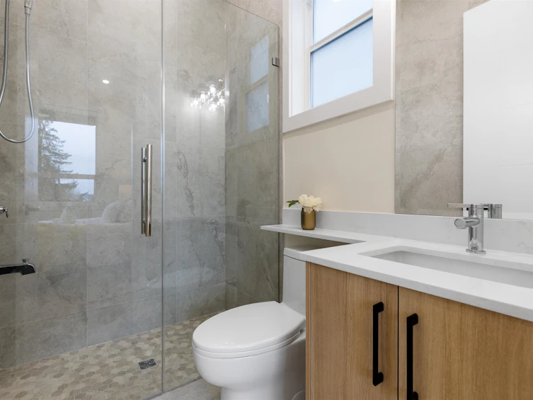 20158 82 Avenue, Langley, BC, V2Y 2A8 - 5