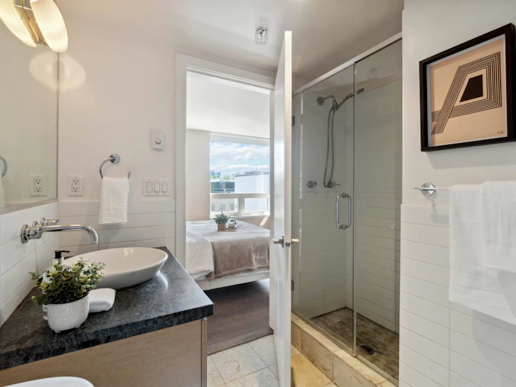 704-1530 W 8th Avenue, Vancouver, BC, V6J 5M6 - 17