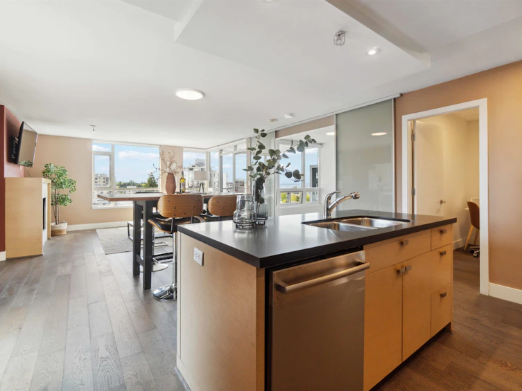 704-1530 W 8th Avenue, Vancouver, BC, V6J 5M6 - 13