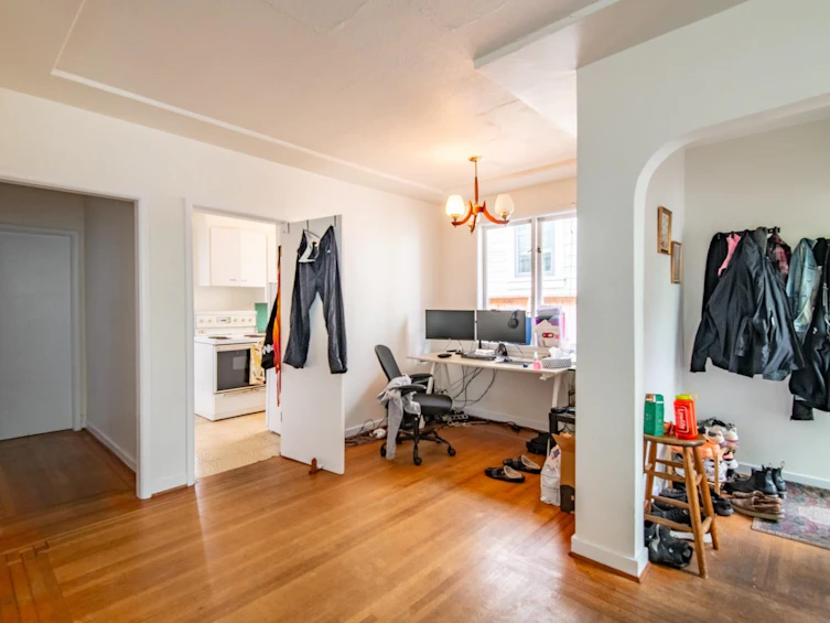 3650 W 6th Avenue, Vancouver, BC, V6R 1T7 - 4