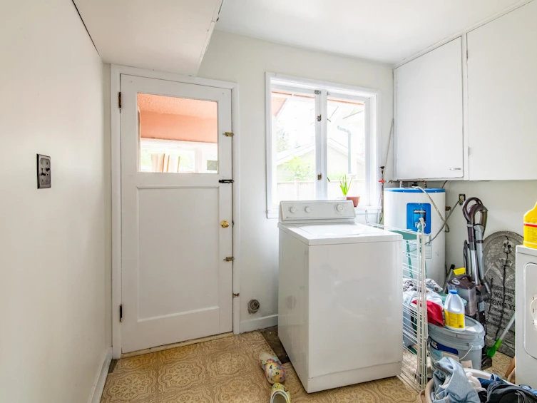 3650 W 6th Avenue, Vancouver, BC, V6R 1T7 - 6