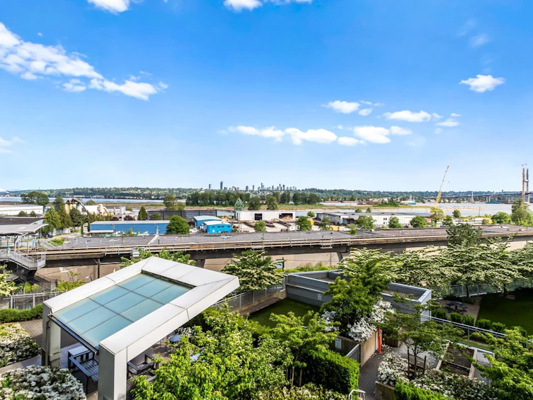 312-258 Nelson's Court, New Westminster, BC, V3L 0J9 - 23