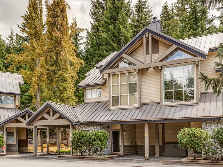 6-4822 Spearhead Drive, Whistler, BC, V0N 1B4 - 4