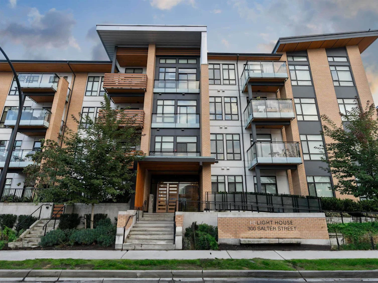 121-300 Salter Street, New Westminster, BC, V3M 0L9 - 23