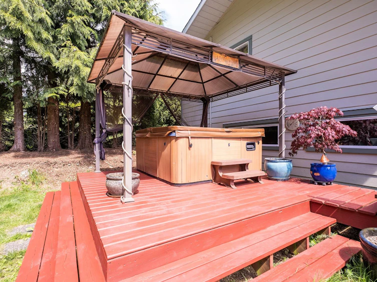2556 Lower Road, Roberts Creek, BC, V0N 2W4 - 30