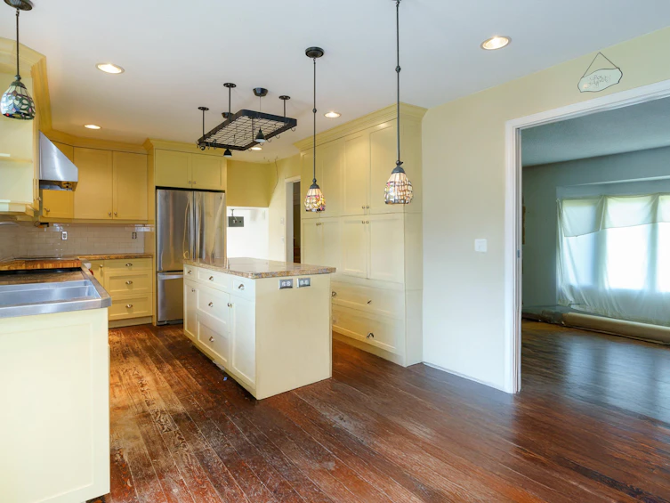 22984 Cliff Avenue, Maple Ridge, BC, V2X 7Z9 - 12