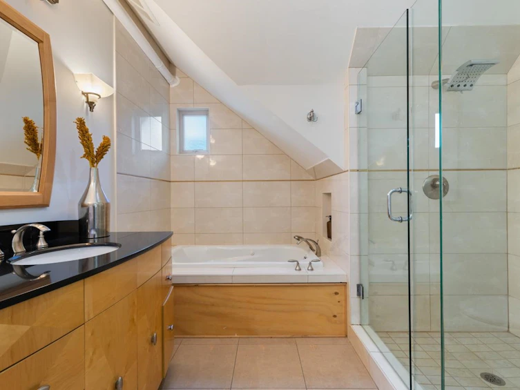 3408 W 5th Avenue, Vancouver, BC, V6R 1R8 - 21