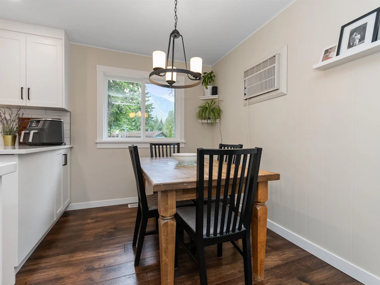 63685 Old Yale Road, Hope, BC, V0X 1L2 - 22