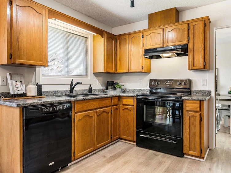 44983 Cumberland Avenue, Chilliwack, BC, V2R 3C2 - 15