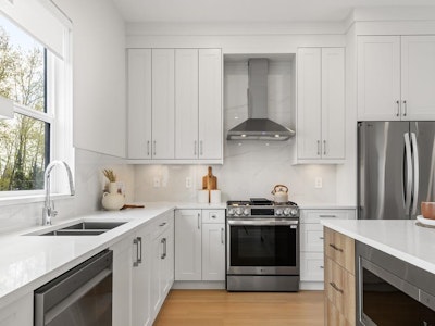28-20645 68 Avenue - 2