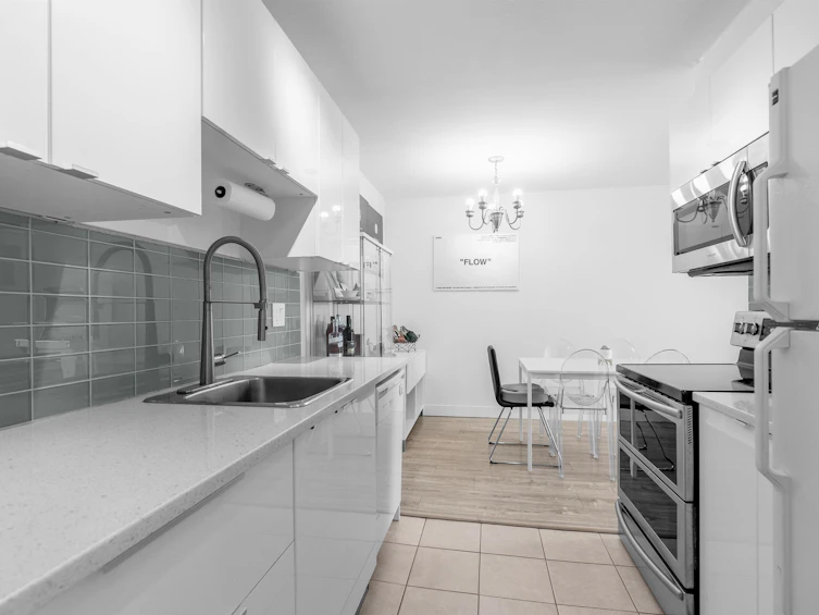 320-7471 Blundell Road, Richmond, BC, V6Y 1J6 - 8