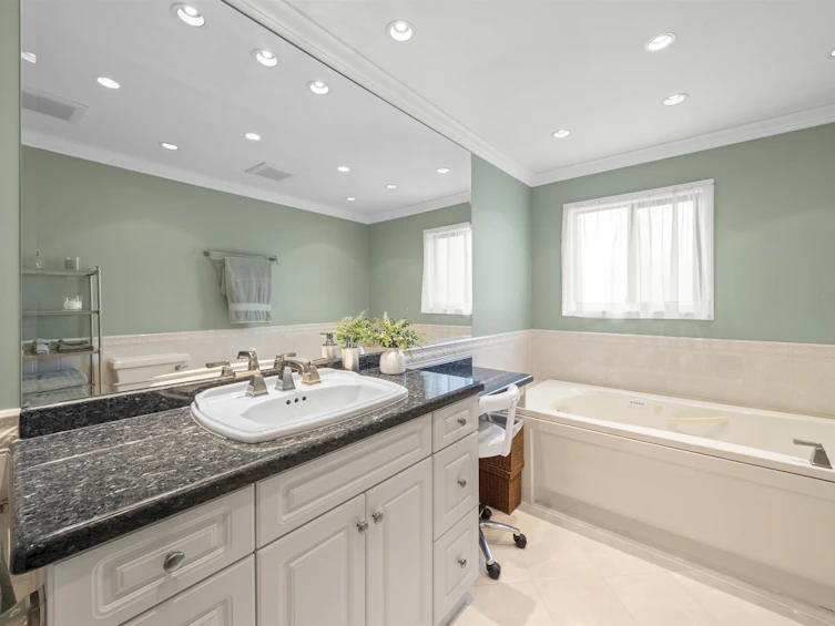 5001 57 Street, Delta, BC, V4K 3E7 - 21