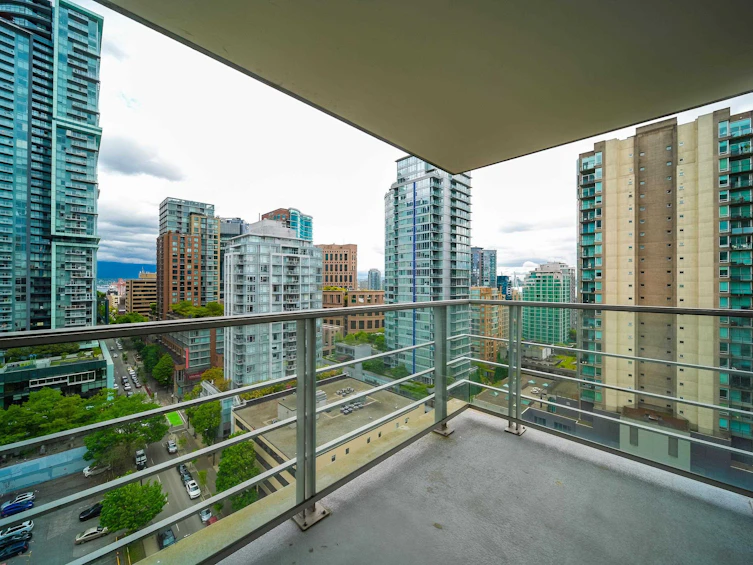 1703-535 Smithe Street, Vancouver, BC, V6B 0H2 - 2