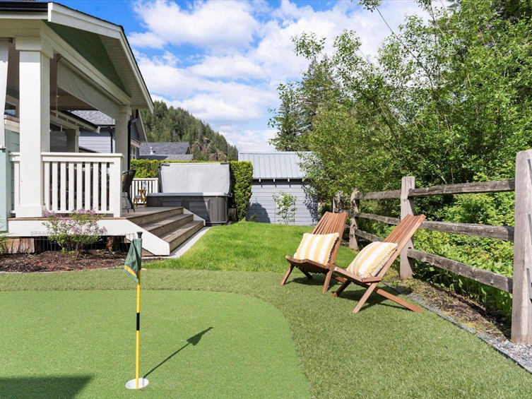 43284 Water Mill Way, Cultus Lake, BC, V2R 0Z4 - 32