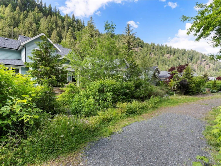 43284 Water Mill Way, Cultus Lake, BC, V2R 0Z4 - 35
