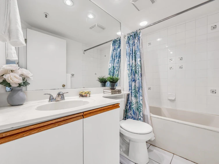 209-1433 E 1st Avenue, Vancouver, BC, V5N 1A4 - 14