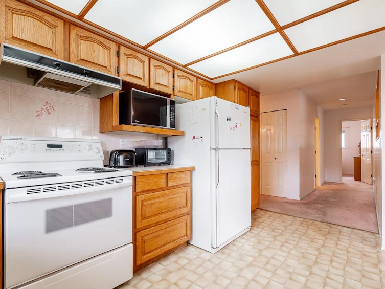 8816 157 Street, Surrey, BC, V4N 2Y8 - 15