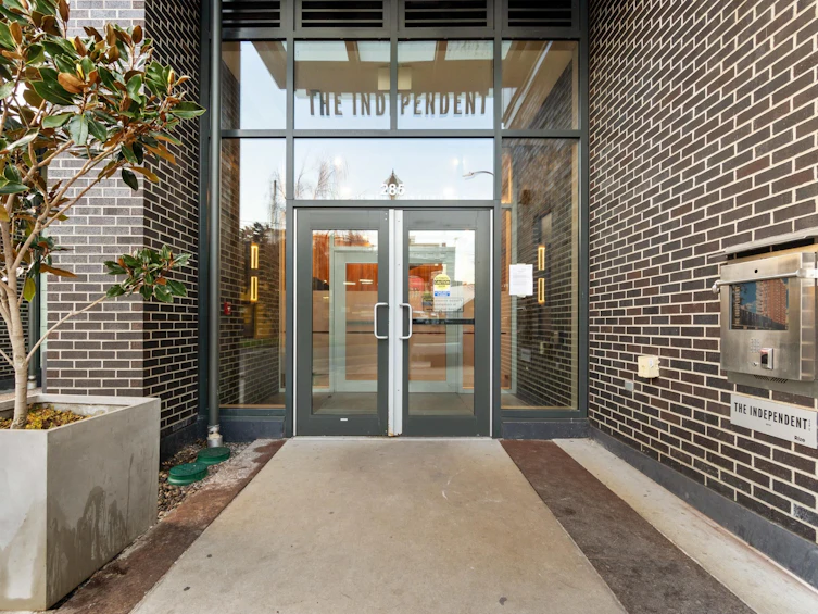 302-285 E 10th Avenue, Vancouver, BC, V5T 0H6 - 2