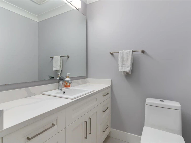 1604 Hamilton Street, New Westminster, BC, V3M 2N8 - 24