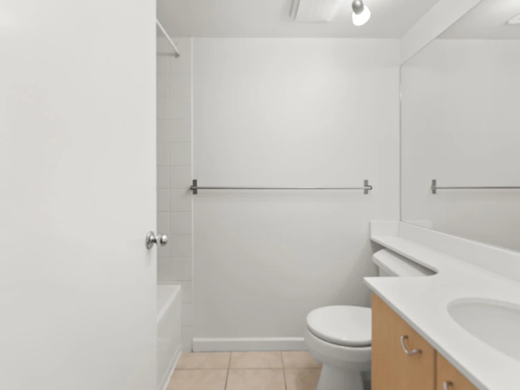 1209-8180 Granville Avenue, Richmond, BC, V6Y 4G1 - 5