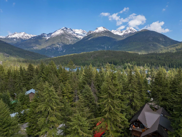 9389 Emerald Drive, Whistler, BC, V8E 0G5 - 3