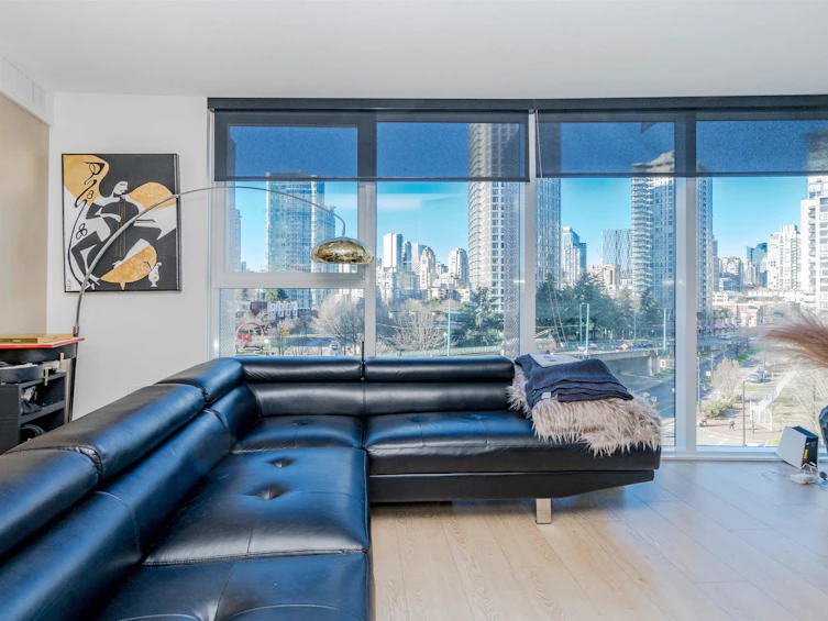 688-87 Nelson Street, Vancouver, BC, V6Z 0E8 - 4