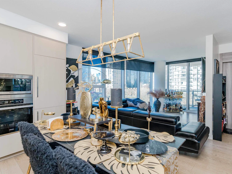 688-87 Nelson Street, Vancouver, BC, V6Z 0E8 - 12