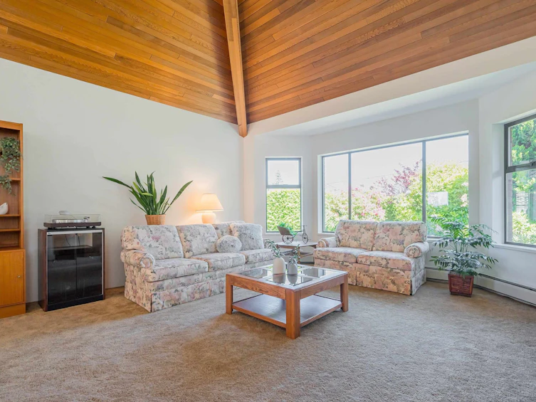 7342 Curtis Street, Burnaby, BC, V5A 1K4 - 3