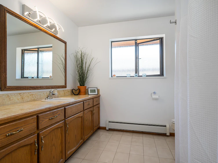 7342 Curtis Street, Burnaby, BC, V5A 1K4 - 23
