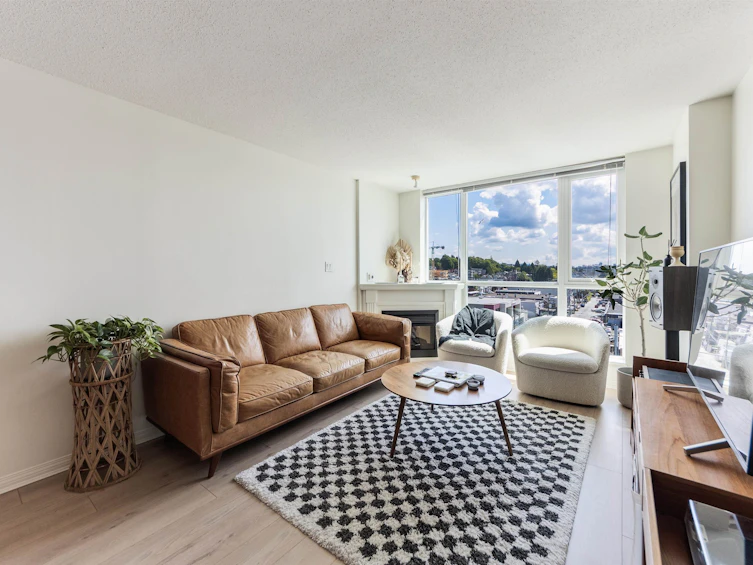1002-188 E Esplanade, North Vancouver, BC, V7L 4Y1 - 4